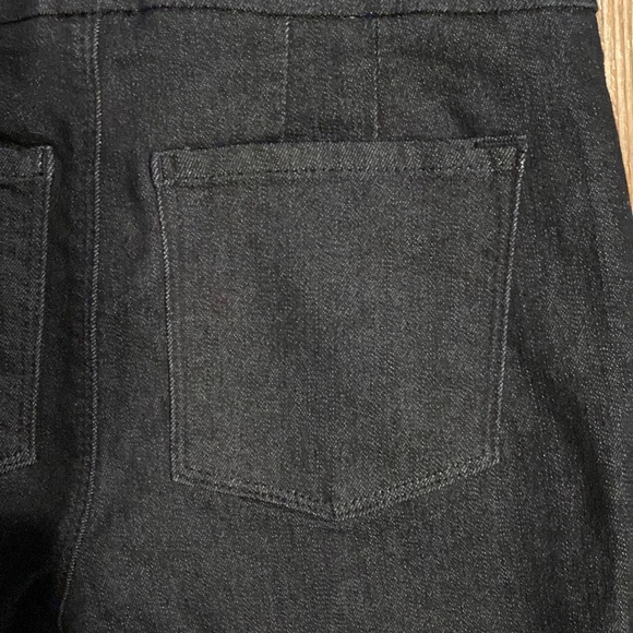 White House Black Market Slim Dark Wash Pull on Jeans - Picture 8 of 13